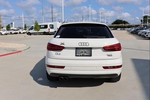 2018 Audi Q3 2.0T Premium