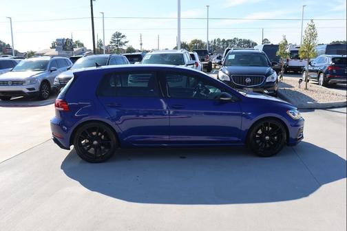 2019 Volkswagen Golf R 2.0T DSG