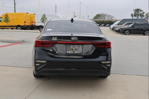 2021 Kia Forte FE