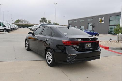 2021 Kia Forte FE