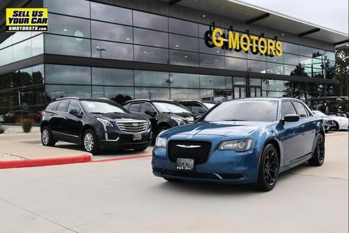 2020 Chrysler 300 Touring