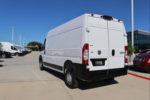2025 RAM ProMaster 2500 Tradesman