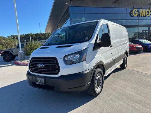 2017 Ford Transit-250 Base