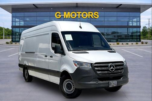 WHITE 2022 Mercedes-Benz Sprinter 2500 High Roof