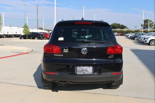 2017 Volkswagen Tiguan 2.0T Wolfsburg Edition