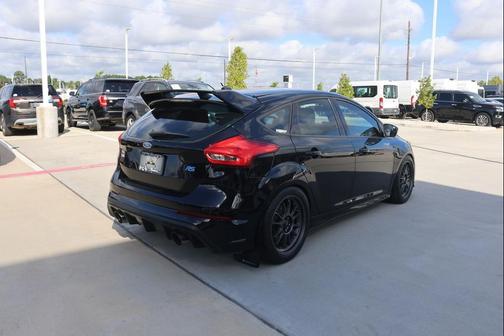 Shadow Black 2017 Ford Focus RS Base
