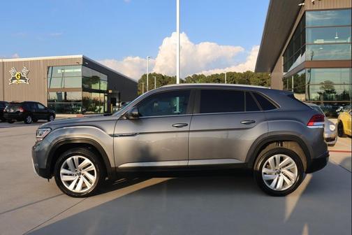 2020 Volkswagen Atlas Cross Sport 2.0T SE
