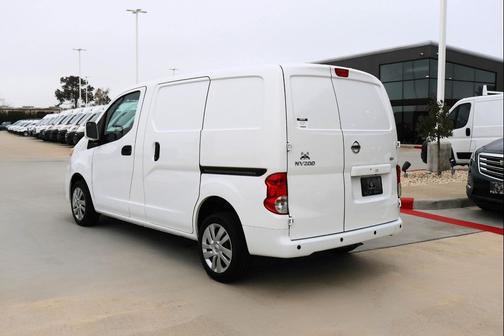 2020 Nissan NV200 SV