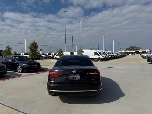 2018 Volkswagen Passat 2.0T S