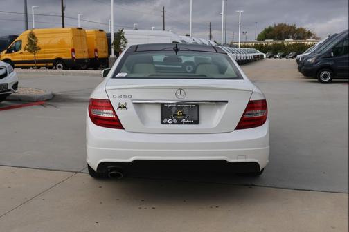 2013 Mercedes-Benz C-Class C250