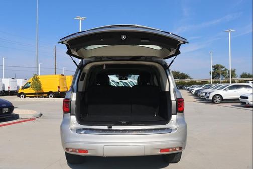 2018 INFINITI QX80 Base