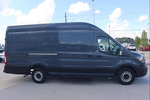 2020 Ford Transit-250 Base