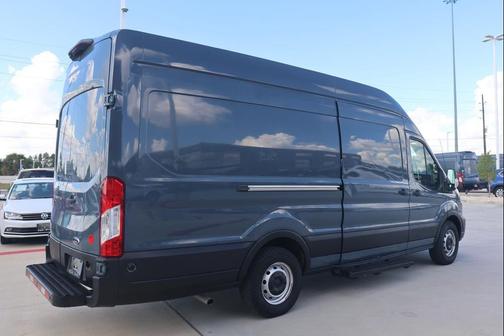 2020 Ford Transit-250 Base