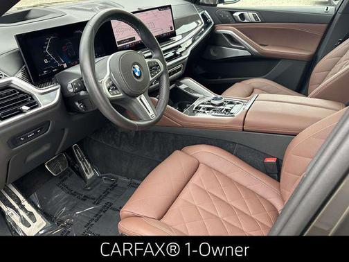 2025 BMW X6 M60i