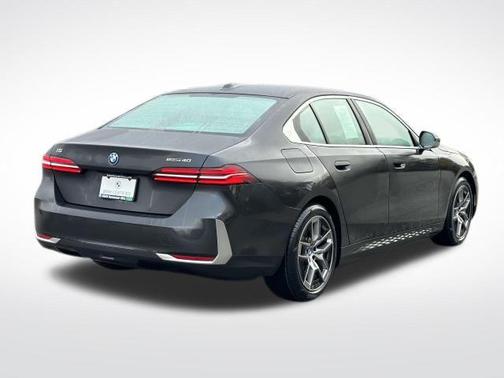 2024 BMW i5 eDrive40