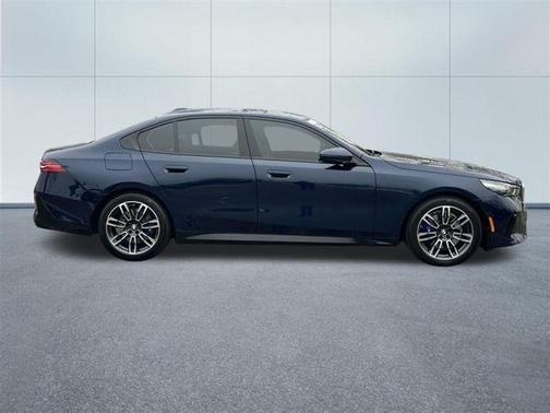 2025 BMW 530 xDrive
