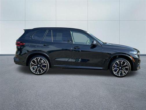 2025 BMW X5 M Base