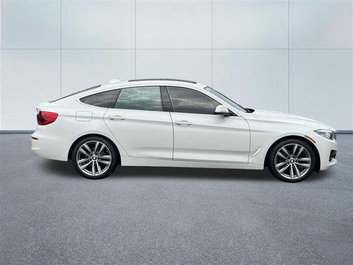 2018 BMW 330 Gran Turismo xDrive