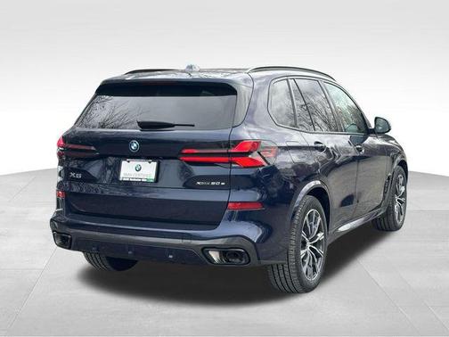 Tanzanite Blue II Metallic 2026 BMW X5 PHEV xDrive50e