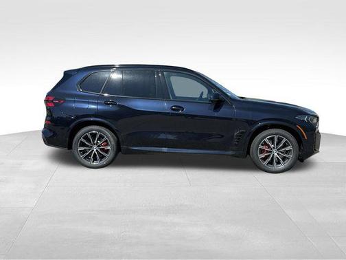 Carbon Black Metallic 2026 BMW X5 xDrive40i