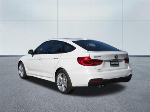 2018 BMW 330 Gran Turismo xDrive