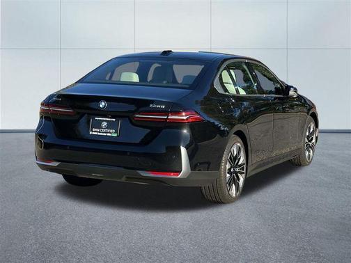 2026 BMW 530 i xDrive