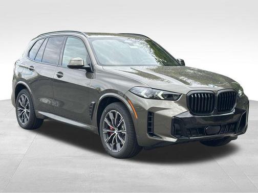 Manhattan Green Metallic 2026 BMW X5 xDrive40i