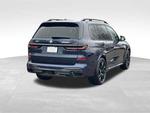 2026 BMW X7 M60i