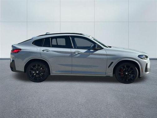 Dark Graphite Metallic 2023 BMW X4 M40i