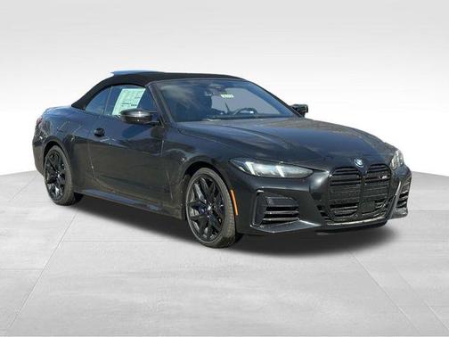 Black Sapphire Metallic 2026 BMW M440 i xDrive