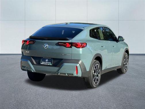 2025 BMW X2 xDrive28i
