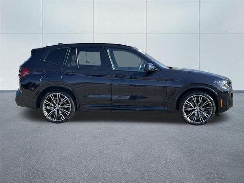 Carbon Black Metallic 2024 BMW X3 xDrive30i
