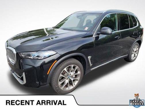 Black Sapphire Metallic 2026 BMW X5 xDrive40i