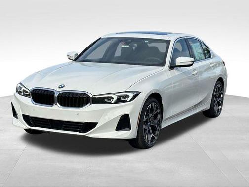 2025 BMW 330 i xDrive