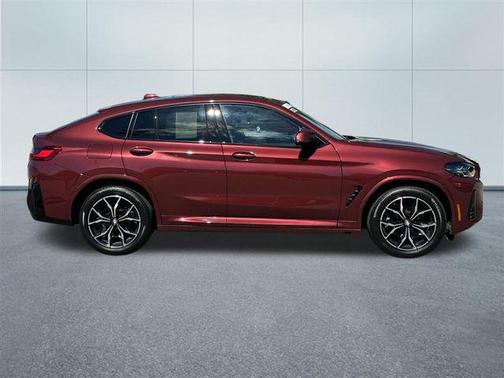 Piemont Red 2023 BMW X4 xDrive30i
