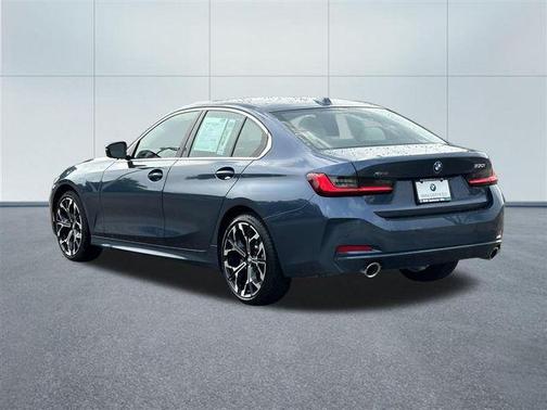 2025 BMW 330 i xDrive