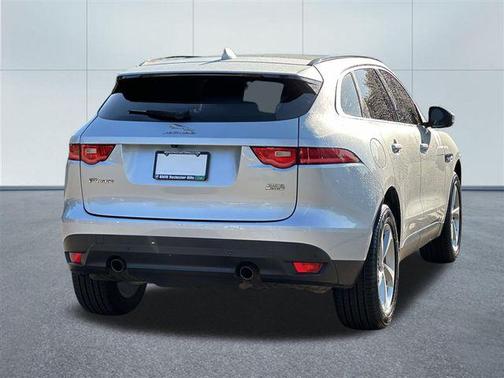 2019 Jaguar F-PACE 25t Premium