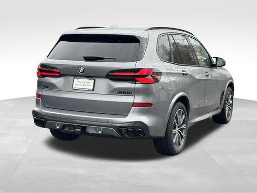 2026 BMW X5 M60i