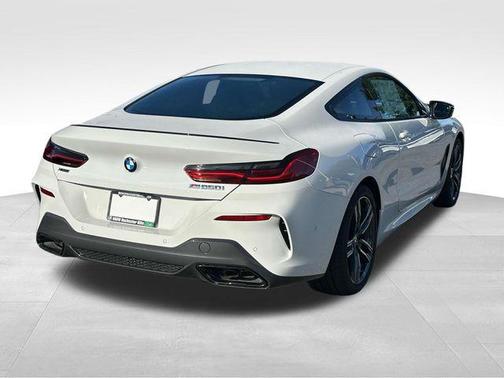 2026 BMW M850 xDrive