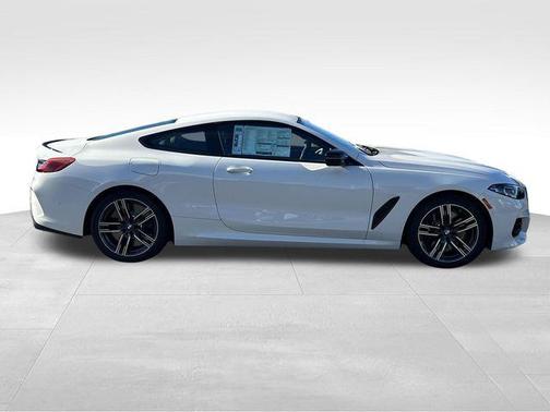 2026 BMW M850 xDrive
