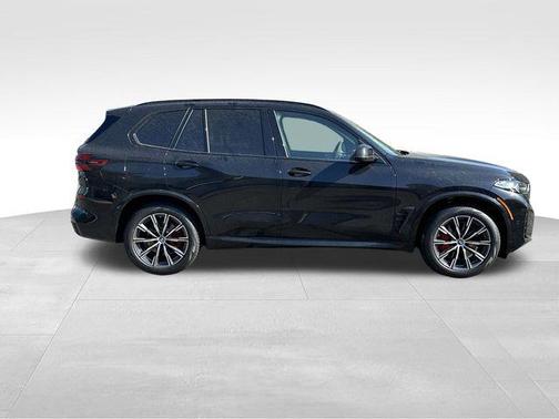 Black Sapphire Metallic 2026 BMW X5 xDrive40i