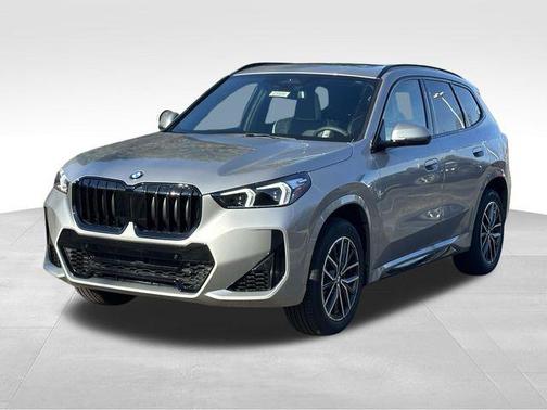 Space Silver Metallic 2026 BMW X1 xDrive28i