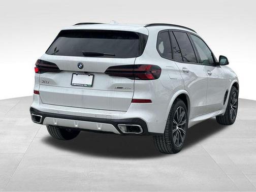 2026 BMW X5 PHEV xDrive50e