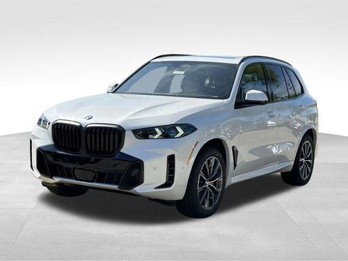 Mineral White Metallic 2026 BMW X5 xDrive40i