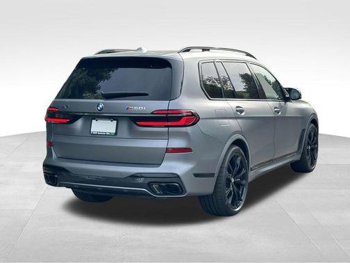 2026 BMW X7 M60i