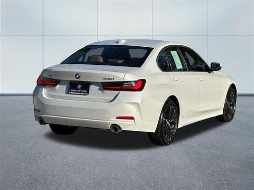 2025 BMW 330 i xDrive