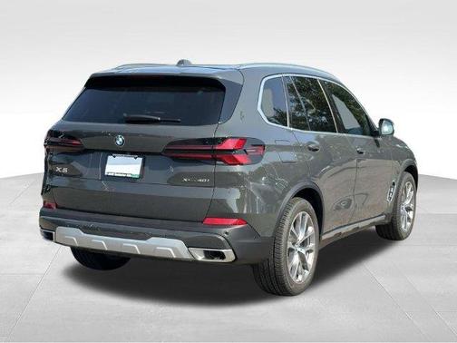 Dravit Grey Metallic 2026 BMW X5 xDrive40i