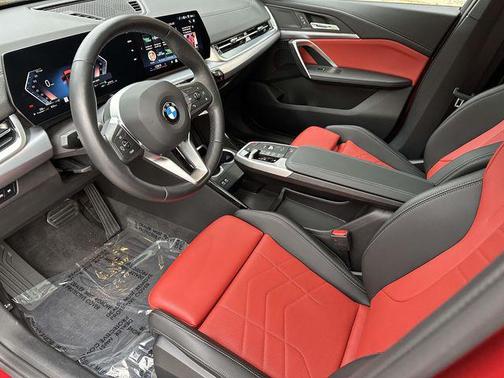 2025 BMW X2 xDrive28i