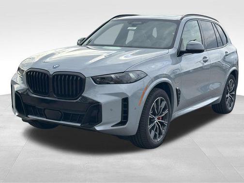 Brooklyn Grey Metallic 2026 BMW X5 PHEV xDrive50e