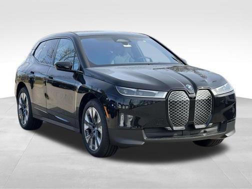 2025 BMW iX xDrive50